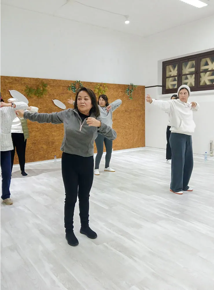 Aula de Qui Gong da Academia Wu Wei - Artes Orientais de Mafra