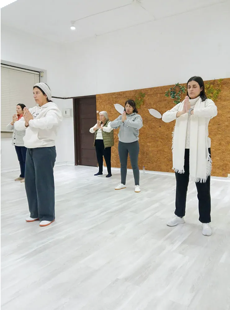 Aula de Qui Gong da Academia Wu Wei - Artes Orientais de Mafra